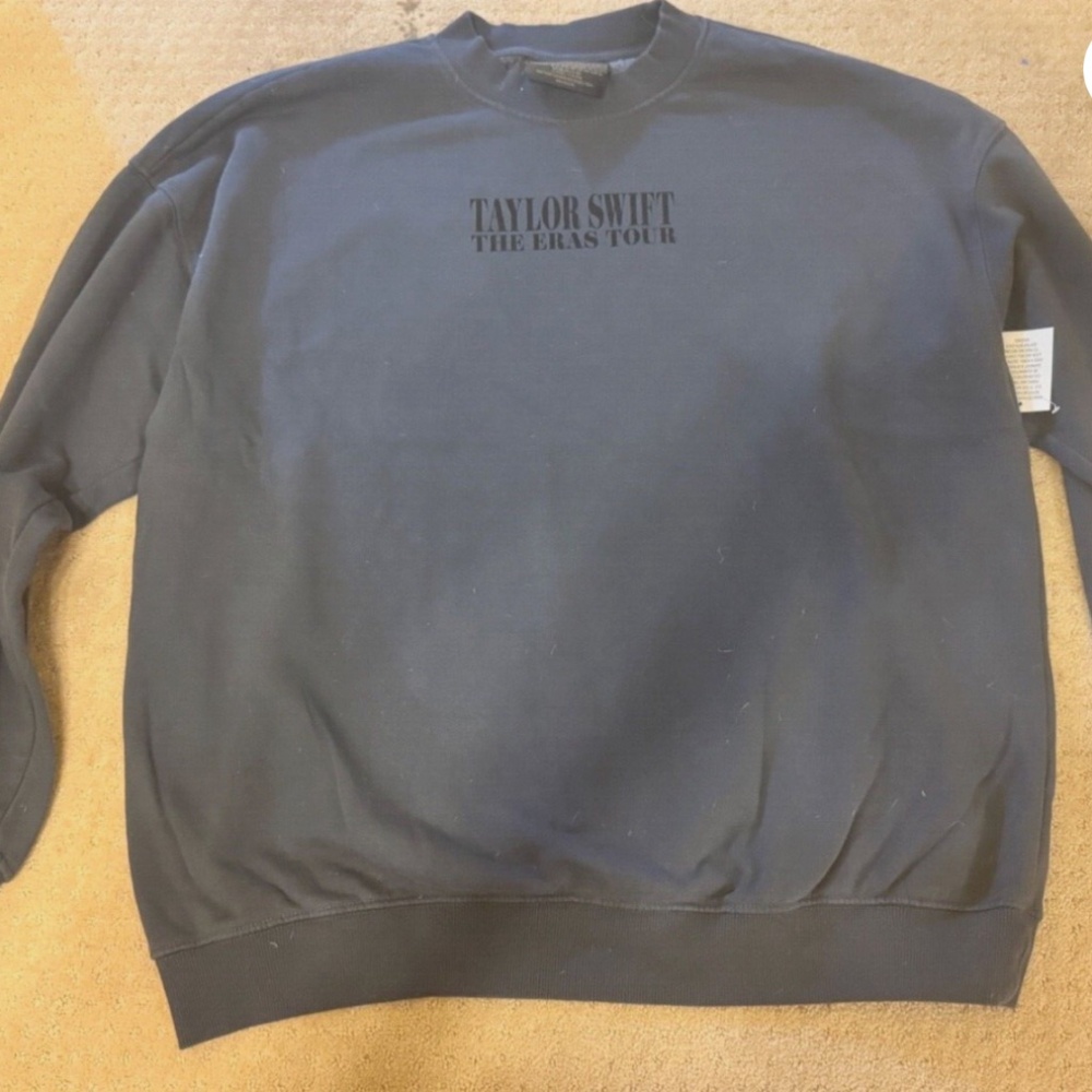Taylor Swift Official Blue Crewneck Eras Tour Updated Dates NEW w/ Tags Large